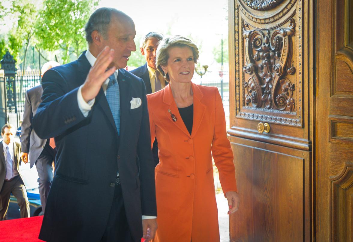 Australian Foreign Minister Julie Bishop meets with French Foreign Minister Laurent Fabius to discuss global and regional issues of mutual interest in Paris, April 2014.