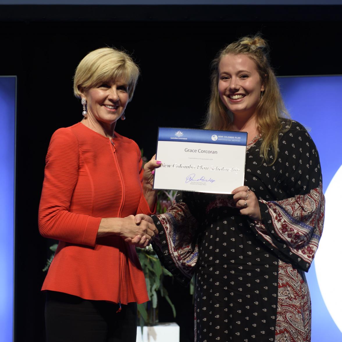 Foreign Minister Julie Bishop with Grace Corcoran, 2018 Federated States of Micronesia Fellow, Australian Catholic University