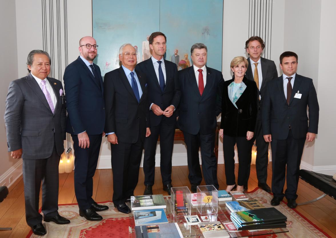 Foreign Minister Julie Bishop at a meeting of MH17 JIT Leaders. 29 September 2015.