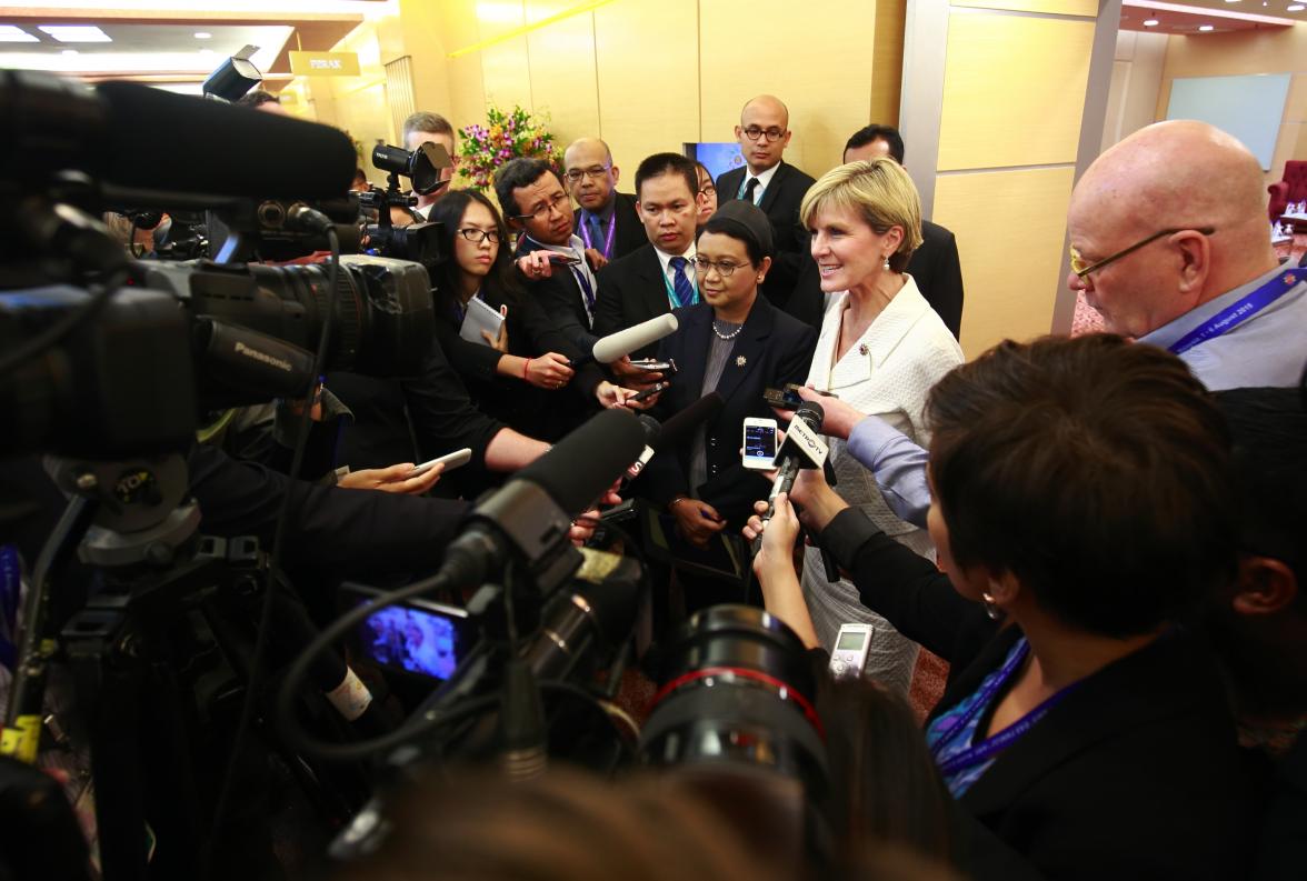 The Hon Julie Bishop MP holding a joint media doorstop with HE Retno Lestari Priansari Marsudi, Indonesian Minister for Foreign Affairs, in Kuala Lumpur, 5 August 2015.