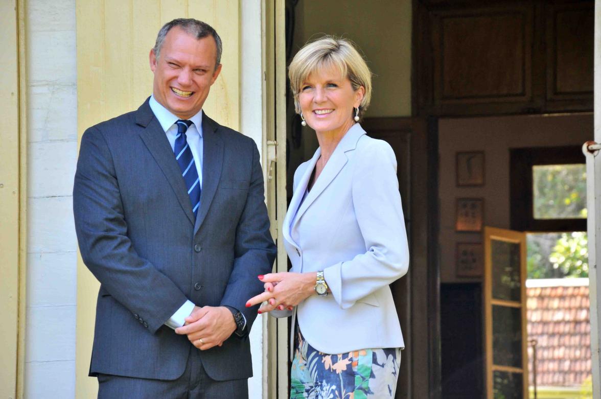 Australian Foreign Minister Julie Bishop at a working lunch in Port Louis with Seychelles Foreign Minister Jean Paul Adam. 14 September 2014.