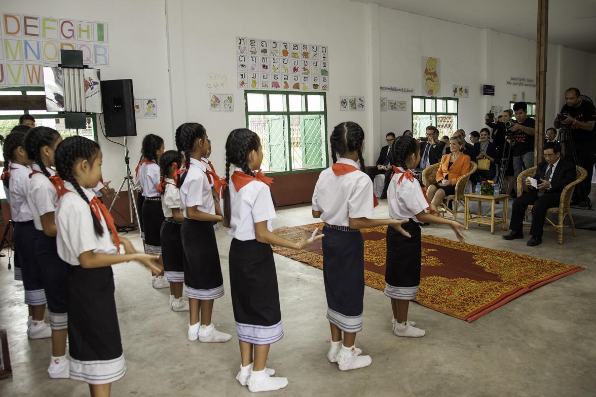 Foreign Minister Julie Bishop with H.E. Dr. Phankham Viphavanh, Lao minister of Education and Sports at the joint launch of the new Australian basic education program. Photo: Bart Verweij