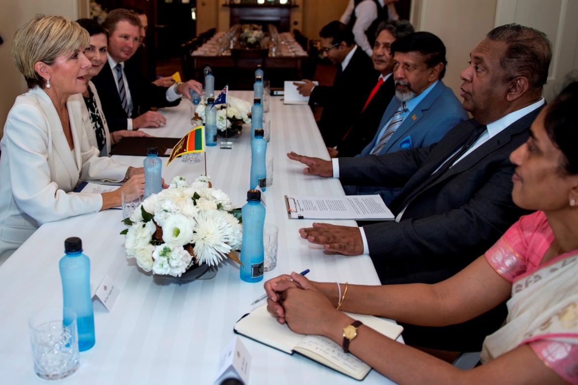Foreign Minister Julie Bishop meets with Sri Lankan Foreign Minister Samaraweera to discuss bilateral relations.