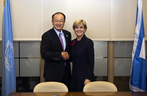 Australian Foreign Minister Julie Bishop meets with World Bank  President Dr. Jim Yong Kim in New York, Friday Sept. 25, 2015.  photo by Trevor Collens/DFAT