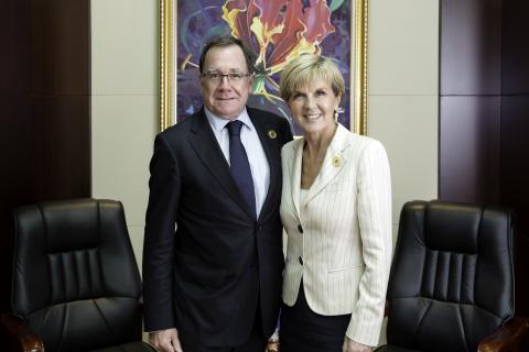 Australian Foreign Minister Julie Bishop with New Zealand Foreign Minister Murray McCully in Vientiane, Laos. 26 July 2016. Photo credit: DFAT/Bart Verweij