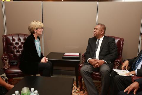 Australia's Foreign Minister Julie Bishop meets with Sri Lanka's Foreign Minister Mangala Samaraweera. 29 September 2015.