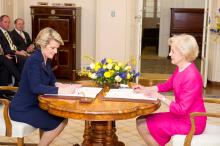 The Hon Julie Bishop MP being sworn in as Minister for Foreign Affairs by Governor-General Quentin Bryce. 18 September 2013.
